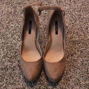 Tan suede heels